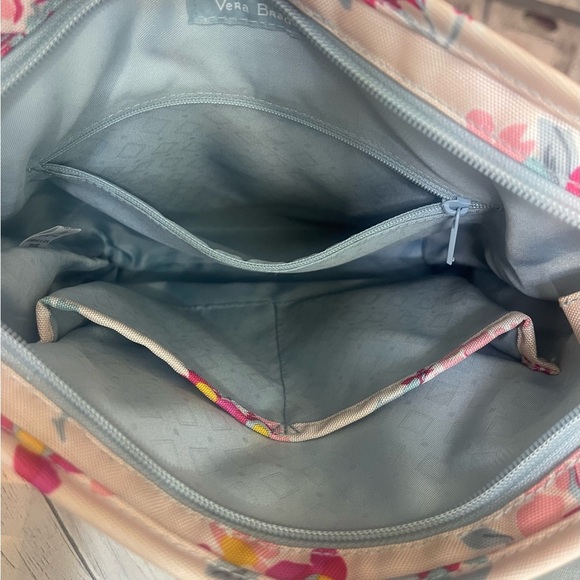 Vera Bradley Lighten Up Slim Breast Cancer Awareness Posies Pink Crossbody - Picture 6 of 12